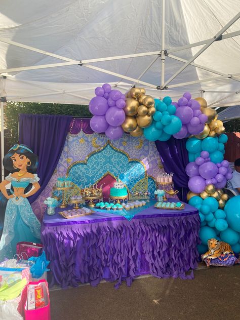 Jasmine Birthday Table Decorations, Princess Jasmine Dessert Table, Princess Jasmine Cake, Jasmine Cake, Princess Jasmine Party, Aladdin Birthday Party, Princess Jasmine Birthday Party, Aladdin Party, Princess Jasmine Birthday