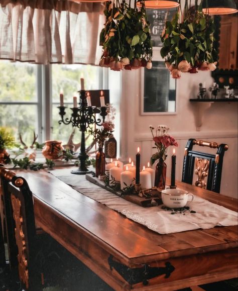 Witchy Kitchen Aesthetic, Cottagecore Dining Room, Practical Magic House, House Vibes, Aesthetic Living Room, Diy Halloween Decor, House Aesthetic, Dark Home Decor, Halloween Decorating