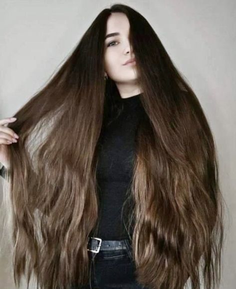 Male/UK Long Hair Inspo, Natural Long Hair, Long Hair Community, Long Hair Models, Extremely Long Hair, Long Silky Hair, Rapunzel Hair, Long Hair Pictures, Odessa Ukraine