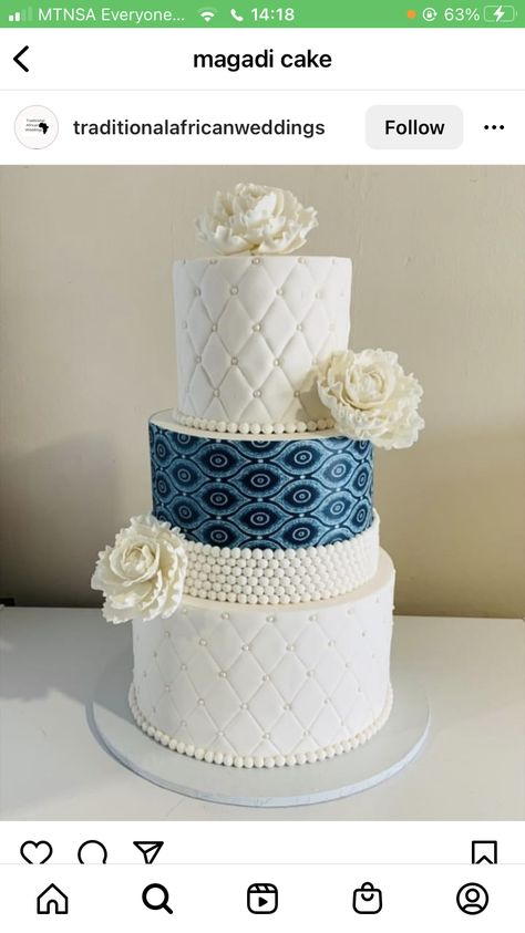 Tswana Traditional Wedding Cakes, Tswana Traditional Wedding, Emerald Wedding Cake, African Wedding Cakes, Traditional Wedding Cakes, Teddy Bear Wallpaper, South African Weddings, African Traditions, African Traditional Wedding