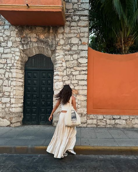 cute doors 🤝 mexico #merida #mexico @citybeachaustralia Cute Doors, Mexico Merida, Merida Mexico, Doors, Quick Saves