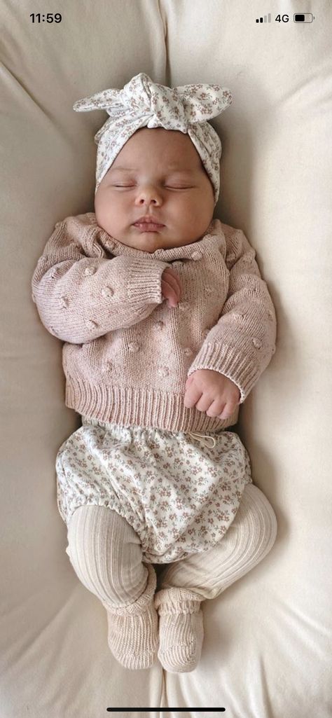 Newborn Outfit Ideas, 3 Month Old Outfits, Newborn Winter Clothes Girl, Newborn Spring Outfits, 0 3 Months Baby Clothes Girl, Newborn Girl Winter Outfits, New Born Baby Girls Outfit, Newborn Fall Outfits