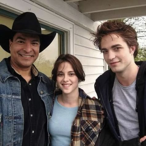 Twilight Behind The Scenes, Twilight Bts, Twilight Theme, Twilight Images, Vampire Twilight, Twilight Core, Twilight Vibes, Twilight Funny, Twilight Cast