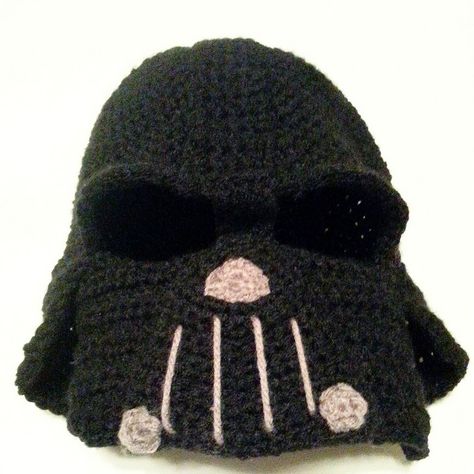 Darth Vader Hat Crochet Darth Vader, Star Wars Hat, Star Wars Crochet, Hat Diy, Crochet Kids Hats, Hat Patterns Free, Hat Crochet Pattern, Crochet Geek, Crochet Knit Hat