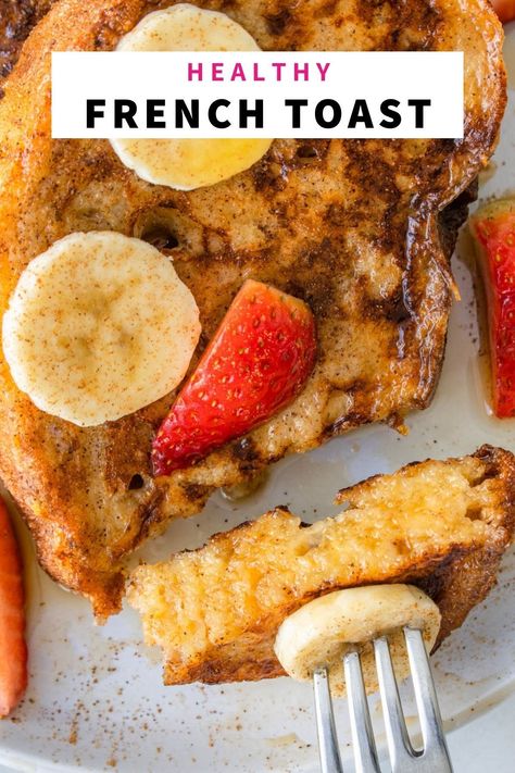 This Healthy French Toast is easy to make in 10 minutes using 6 ingredients. It's the perfect breakfast or brunch. Health French Toast, French Toast Healthy Recipe, How To Make Healthy French Toast, 30 Minute Breakfast Recipes, Types Of Toast For Breakfast, Banana For Breakfast, Mediterranean French Toast, Big Batch Breakfast Recipes, 10 Min Breakfast Ideas