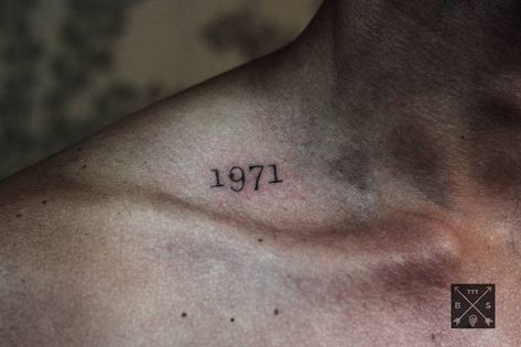 Hand poked 1971 tattoo on the collarbone. 1971 Tattoo, Mathematical Tattoo, World Map Tattoos, Stick Poke Tattoo, Tattoo Leg, Bull Tattoos, Bone Tattoos, Map Tattoos, Omerta Tattoo