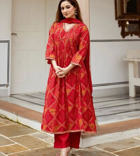 👉 Price- 1199/-+ shipping 👈 Radiate grace this Karwa Chauth in our finely crafted Red, adorned with intricate embroidery and timeless Bandhani prints all-over. Celebrate the beauty of love and tradition with our newly lunched collection. It has pintex detailing and delicate embroidery on neckline and sleeves. A perfect outfit to mark the special moments. It is paired with comfortable wide leg pants and bandhani printed dupatta ⭐Size: *M/38, L/40, XL/42, XXL/44* ⭐Fabric: *Cotton* ⭐ Produc... Elegant Kurti, Glam Wardrobe, Pant Suits For Women, Party Wear Kurtis, Kurti Set, Printed Dupatta, Sharara Suit, Delicate Embroidery, Indian Dress