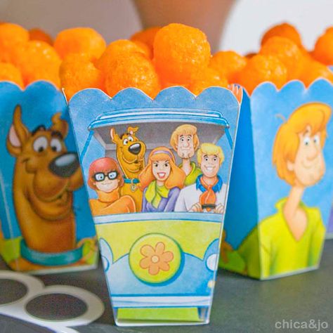 Snack on your favorite salty treat while watching Scooby Doo with these popcorn boxes you can download and print. #scoobydoo #kidparty Scooby Doo Decorations, Scooby Doo Birthday Party Ideas, Scooby Doo Halloween Party, Scooby Doo Birthday Cake, Scooby Doo Party, Scooby Doo Birthday, Scooby Doo Birthday Party, Scooby Doo Halloween, Popcorn Boxes