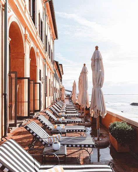 La Posta Vecchia Hotel | Italy | Suitcase Magazine Villa Toscana, Enjoy The Sunshine, Weekend Breaks, Travel Inspo, Oh The Places Youll Go, City Guide, Travel Inspiration, Ivy, The Row