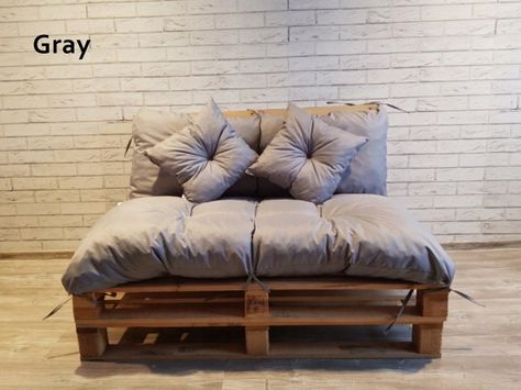 Balcony Sofa, Pallet Furniture Cushions, Grey Pillow Cases, Pallet Cushions, Big Cushions, Pallet Size, Patio Couch, Pallet Couch, Pallet Sofa