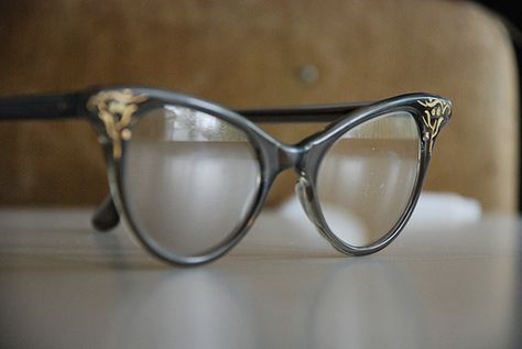 ✻ Grandma Glasses, Vintage Cat Eye Glasses, Call The Midwife, Brown House, Four Eyes, Moustaches, Vintage Eyeglasses, Grandmas House, Cat Eye Glasses