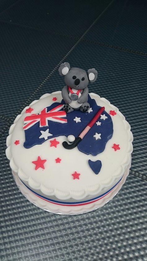 Australian Themed Cake, Country Cakes, Australia Cake, Kids Party Crafts, Travel Cake, Flag Cake, 50th Bday, Food Activities, Australian Flags