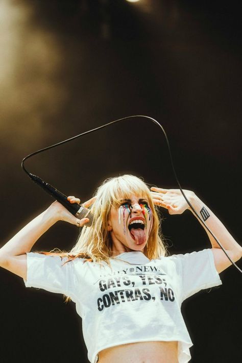 Source: Christian Sarkine #thisiswhy #paramore #paramoretour #hayleywilliams #tayloryork #zacfarro Hayley Williams Instagram, Bonnaroo 2023, Haley Williams, Hayley Paramore, Taylor York, Paramore Hayley Williams, Rockstar Aesthetic, Festival 2023, Joan Jett