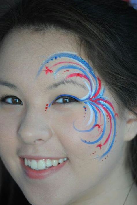 Linda, you could do this easy. Fireworks - face paint idea. Football Face Paint, Face Painting Images, Diy Face Paint, 4th Of July Makeup, Face Painting Tutorials, Festival Face, Face Painting Easy, Kids Face Paint, Holiday Painting