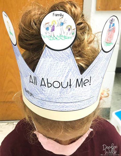 All About Me Preschool Theme, Fall Classroom Activities, Me Preschool Theme, Fall Lesson Plans, All About Me Preschool, All About Me Activities, Fall Lessons, About Me Activities, Writers Workshop