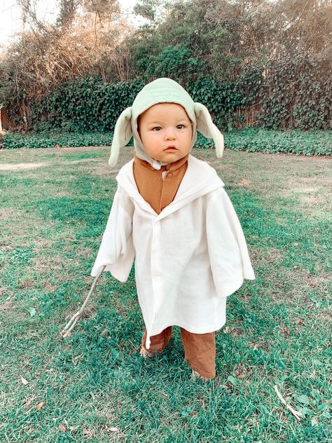 Baby Yoda Costume For Baby, Yoda Halloween Costume, Baby Yoda Costume, Disney Christmas Vacation, Yoda Costume, Halloween 2022, Halloween 2024, Baby Costumes, Purim