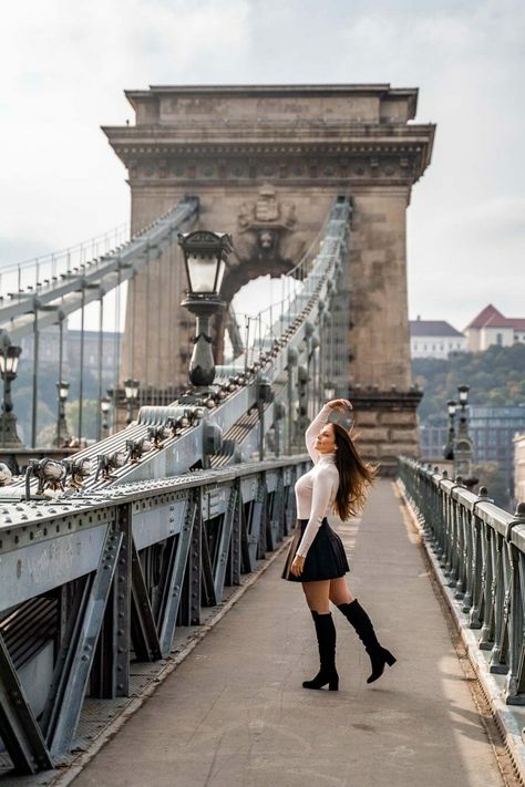 Are you planning to spend a weekend in Budapest? Plan your trip according to this perfect 2 day Budapest itinerary to see the most of Budapest! | Best things to do in Budapest | Prettiest places in Budapest | Best photo spots in Budapest | 2 days in Budapest itinerary | Romantic weekend in Budapest | Best places to see in Budapest in 2 days | Fisherman Bastion | Citadel | Hungarian Parliament | Szechenyi Thermal Bath | Buda Castle | Budapest travel tips Chain Bridge Budapest, Budapest Christmas Photos, Aesthetic Budapest, Winter Budapest, Budapest Winter, New York Cafe Budapest, Budapest Vacation, Budapest Aesthetic, Budapest Photography