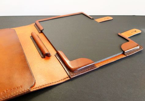 Leather Tablet Cover, Ereader Case, Leather Creations, Leather Ipad Case, Diy Bags Purses, Sofia Bulgaria, Ipad Sleeve, Leather Laptop Bag, Leather Wallets