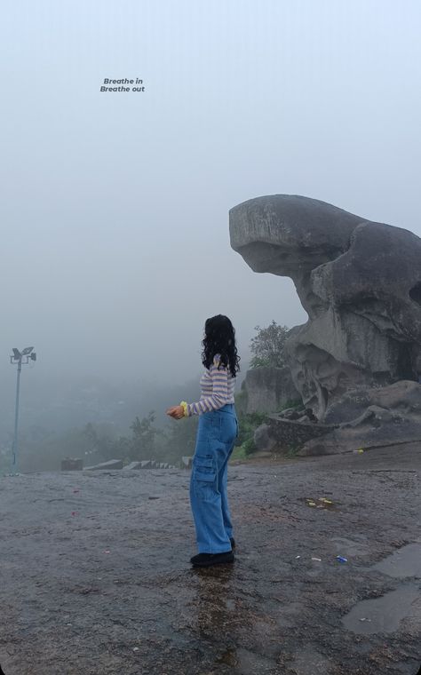 📍 Toad rock mount abu Mount Abu Outfit Ideas, Mount Abu Photography Poses, Mount Abu Snapchat Story, Mount Abu Photography, Jaipur Outfits, Mount Abu Rajasthan, Mount Abu, Learn Photo Editing, Solo Photo