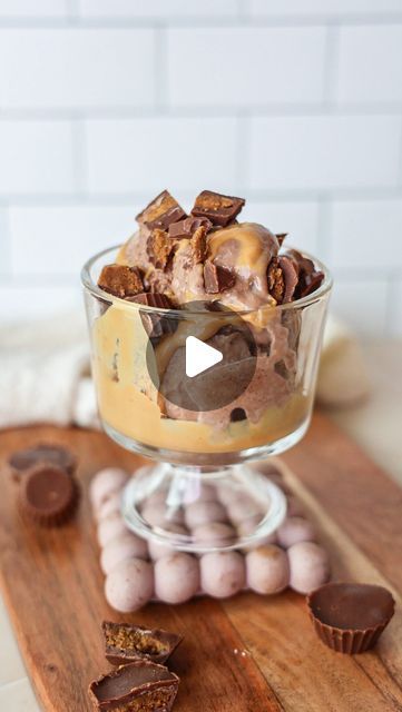 Danielle Breiner on Instagram: "Vegan, low sugar, high protein peanut butter cup ice cream! 

The one thing that had the biggest impact on my overall wellness was really just simplifying my nutrition. Not over-thinking it, not feeling the need to add a million supeprfood powders to everything (although I do love these sometimes!), but rather focusing on whole, natural foods and finding fun ways to enjoy them!

That’s why I love AD @risebar plant-based bars (they have whey options, too!), especially as healthier peanut butter cups in this nice cream! Their bars are made with 4-5 ingredients - that’s it!  Thomas loves their protein powders, too (they’re grass-fed & pasture raised with 0g added sugar!) You can use my code DANI for a discount on any order (linked them  in my bio!)

For the rec Peanut Butter Cup Ice Cream, High Protein Peanut Butter, Protein Peanut Butter, Cup Ice Cream, Healthy Peanut Butter Cups, Creami Recipes, Protein Powders, Peanut Butter Cup, Natural Foods