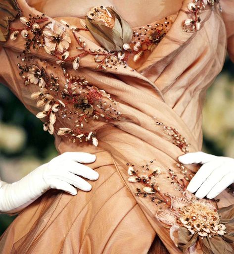 John Galliano, A Dress, Christian Dior, A Woman, Dior, Couture, Flowers