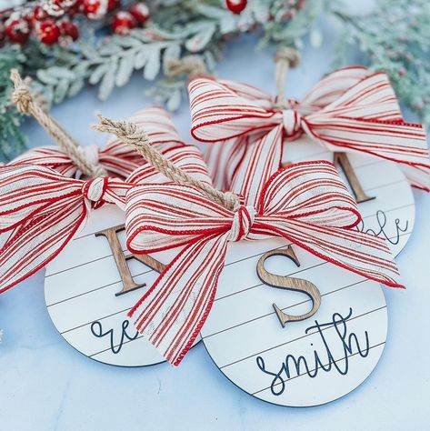 Altamaha Design Company on Instagram: “I am swooning over these Shiplap ornaments with the red stripe ribbon! These are now listed in the shop. Link in bio to order. . . .…” Homemade Personalized Ornaments, Shiplap Ornaments, Hobby Lobby Ornaments, Cricut Ornaments, Laser Crafts, Engraved Christmas Ornaments, Initials Ornament, Easy Christmas Ornaments, Letter Ornaments