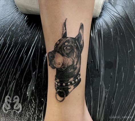 Doberman dog tattoo blackwork fineline realistic @kozik_tattooer Doberman Dogs, Dog Tattoo, Doberman, Blackwork, Hand Tattoos, Tattoos, Dogs