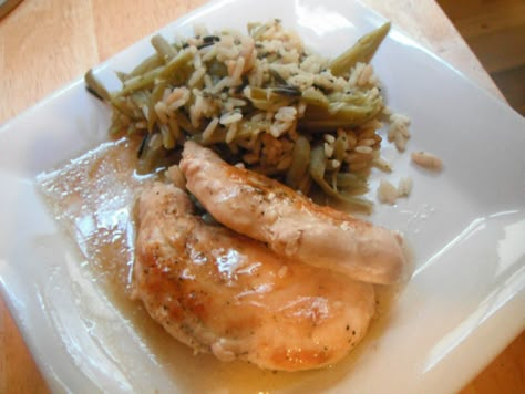 Food Obsession My knock off on Lean Cuisine's glazed chicken. Delish! Lean Cuisine Glazed Chicken Recipe, Lean Cuisine Recipes, Honey Glazed Chicken, Lunch Meals, Lean Cuisine, Chicken And Veggies, Packed Lunch, Glazed Chicken, Chicken Main Dishes