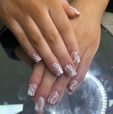 White And Silver Swirl Nails, White Nails Gel, Swirls Nail Art, Nails Swirls, White Swirl Nails, White Gel Nails, Swirl Nails, Nail Board, Nails Gel Nails