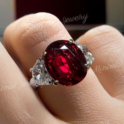 3 Wedding Bands, Mothers Ring 3 Stone, White Gold Ruby Ring, White Gold Engagement Rings Unique, 14k Gold Ruby Ring, Ruby Ring Gold, Plus Size Rings, Ruby Engagement Ring, 14k White Gold Ring