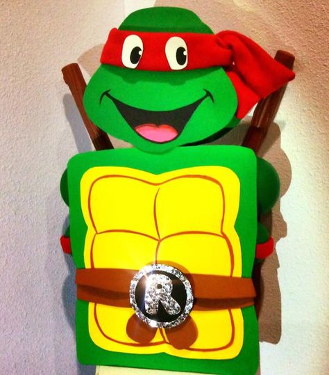 Ninja Turtles Valentines Card Box Ninja Turtle Valentine Box Ideas For Boys, Tmnt Valentine Box Ninja Turtles, Ninja Turtle Valentines Boxes, Ninja Turtles Valentines Day Boxes, Ninja Turtle Valentine Box Ideas, Ninja Turtles Valentines, Valentine Box Ideas For School, Turtle Valentines, Cool Valentine Boxes