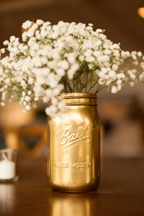 Mafia Party, 50th Wedding Anniversary Decorations, 50th Year Wedding Anniversary, Ideas Aniversario, Gold Mason Jars, Romantic Party, 50th Wedding Anniversary Party, Wedding Anniversary Decorations, 50th Anniversary Party