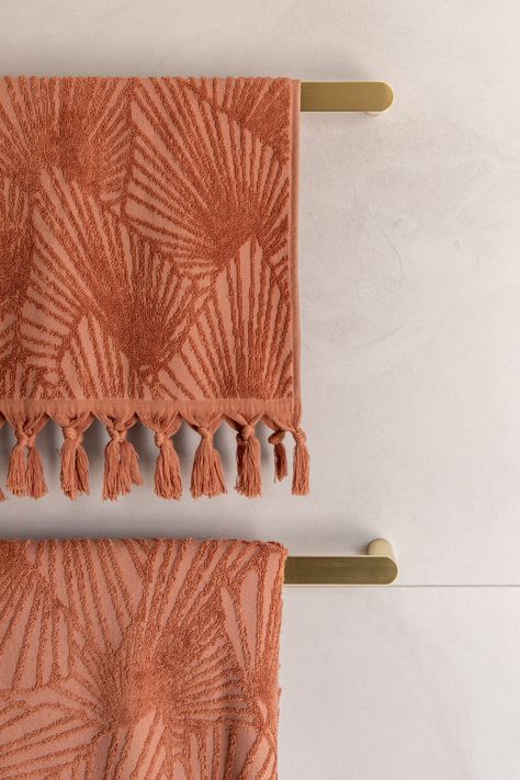 Bathroom Towel Colors Scheme, Desert Bathroom, Bathroom Towels Colors, Boss Planner, Girl Boss Planner, Orange Towels, Bohemian Bathroom, Towel Shelf, Boho Bathroom