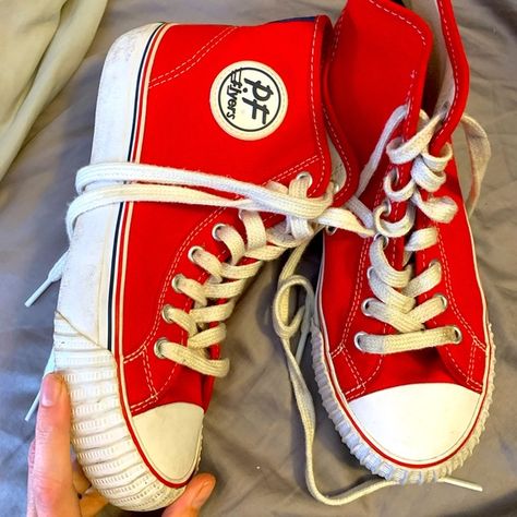 Red P.F. Flyers size 7 Pf Flyers Outfit Women, Converse Vintage, Pf Flyers, Flyer Size, Outfit Women, Shoe Game, Converse, Like New, Size 7