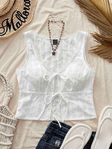 Women's Casual Solid Color Woven Fitted Square Neck Front Bow Tie Detail Tank Top White Casual   Woven Fabric Plain Tank Non-Stretch  Women Clothing, size features are:Bust: ,Length: ,Sleeve Length: Cute Cami Tops, Outfit Minimalista, Vintage Street Style, Toddler Girl Outfit, Linen Tank, Elegant Dresses Long, Tie Top, Boho Women, White Casual