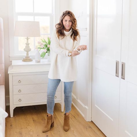 Jillian Harris Style, Goal Outfits, Reuse Clothes, Love It Or List It, Jillian Harris, I've Changed, Dressed Down, Preppy Style, Denim Fashion