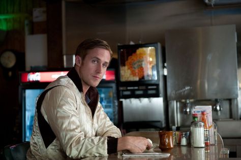 Ryan Gosling Blade Runner, Ryan Gosling Drive, Ryan Gosling Movies, Drive 2011, Kenneth Anger, Film Story, Райан Гослинг, Ryan Gosling, Film Aesthetic