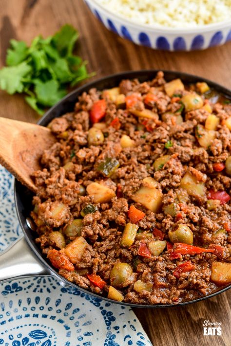 Ground Beef Picadillo, Cuban Beef, Ground Bison Recipes, Cuban Picadillo, Beef Picadillo, Bison Recipes, Colombian Recipes, Picadillo Recipe, Potatoes Vegetables