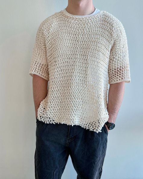 [SponsoredPost] A Modern Men's Crochet T-Shirt With A Comfortable Fit That's Great For All Seasons And Occasions. The Pattern Is Written In Us Crochet Terminology. The Printable Pdf Includes Details Of Materials, Abbreviations, Gauge/Sizing When Applicable, And Detailed Instructions For Crochet And Assembly. Pdf Is In English Only. #crochetfashionmen Vintage Mens Crochet Pattern, Crochet Men’s Top, Summer Crochet Men, Crochet Men’s Clothes, Crochet Tshirt Men, Mens Crochet Clothes, Crochet Button Up Pattern, Crochet Mens Clothes, Mens Crochet Top