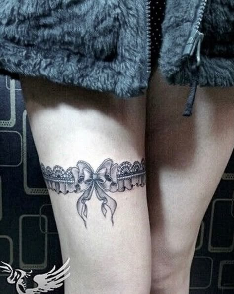 Corset Tattoo, Garter Tattoo, Ribbon Tattoos, Bow Tattoo, Cute Little Tattoos, Dainty Tattoos, Funny Tattoos, Piercings And Tattoos, Dream Tattoos