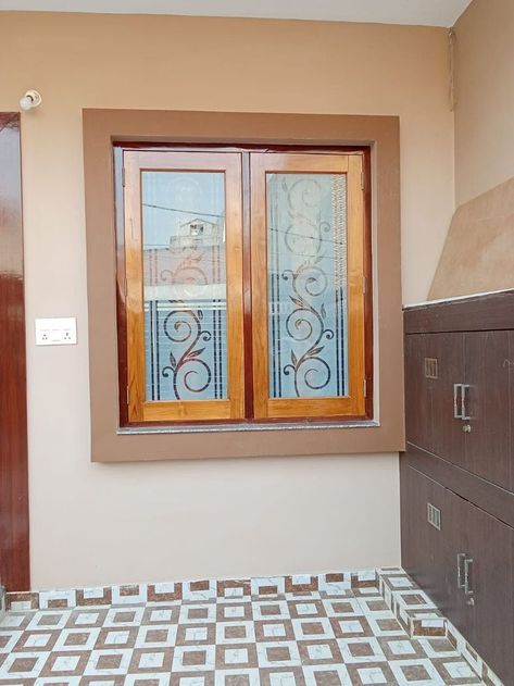 Wooden Glass Window Design, Wooden Window Design Indian, Window Design Indian, Windows Decoration Ideas, Indian Window Design, Front Window Design, Christmas Window Decor, Wooden Window Design, Modern Window Grill