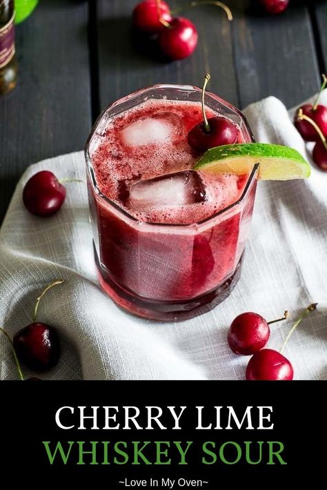 Cherry Whiskey Sour, Cherry Whiskey, Whisky Cocktail, Recipe For Teens, Cherry Cocktail, Whiskey Cocktail, Strawberry Wine, Christmas Cocktail, Whiskey Sour