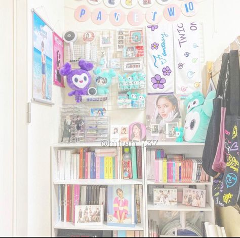 Twice Shelf, Albums Shelf, Kpop Albums Shelf, Kpop Shelf, Fan Decor, Kpop Room, Kpop Albums, Kpop Photocard, Organization Inspiration