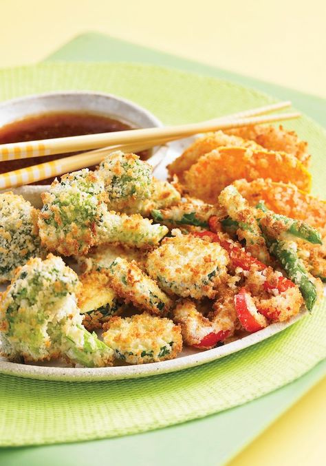 Tempura-Style Vegetables From 175 Best Air Fryer Recipes. Vegetable tempura is irresistible — you simply can’t eat just one — and thanks to the air fryer, you no longer have to limit it to rare occasions. Air Fryer Recipes Chips, Air Fryer Recipes Vegetables, Tempura Vegetables, Tempura Recipe, Air Fryer Recipes Snacks, Airfryer Recipes, Fried Vegetables, Minced Meat, Air Fryer Recipes Easy