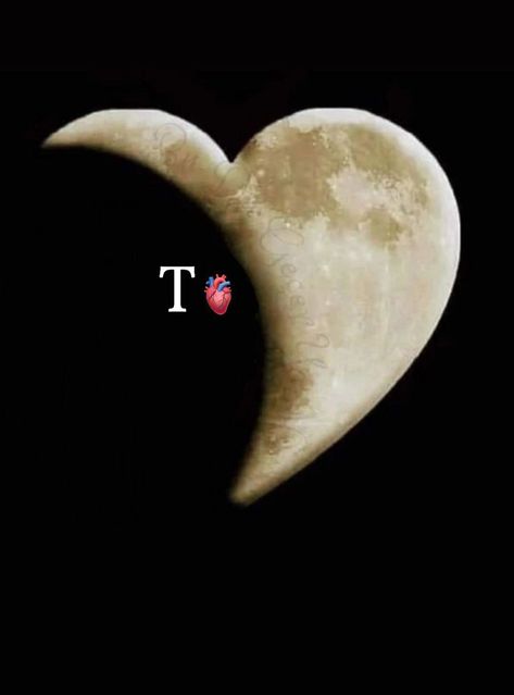 T Wallpaper Letter Aesthetic, Pretty Backrounds, H Letter Images, Twin Flame Love Quotes, Fb Profile Photo, New Nature Wallpaper, Attractive Wallpapers, Wallpaper Moon, Album Cover Wallpaper Collage