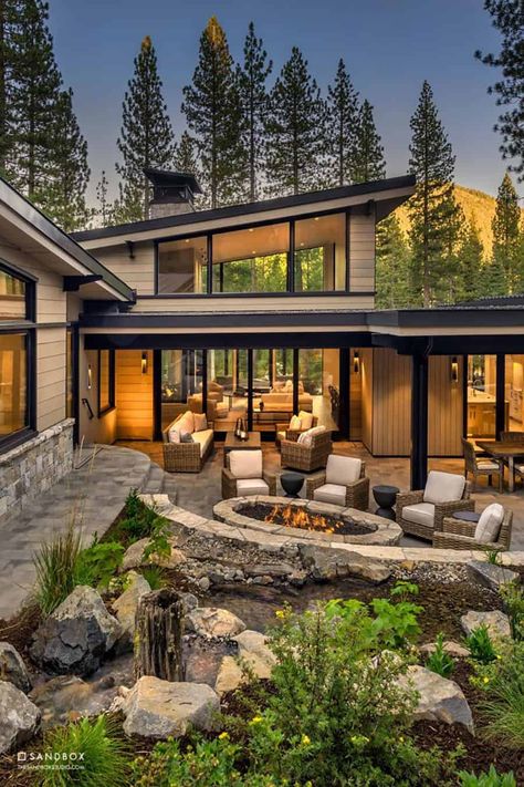 Mountain contemporary home in Truckee has amazing indoor outdoor lifestyle Mountain Contemporary Home, Contemporary Mountain Home, Truckee California, House Mediterranean, Modern Mountain Home, Mountain Modern, Modern Mountain, Relaxing Vacations, Home Landscaping