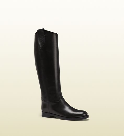 leather riding boot with gucci crest from equestrian collection Brown Leather Riding Boots, Black Leather Riding Boots, Chanel Fashion Show, Gucci Boots, Buy Boots, Brown Riding Boots, Riding Boot, Alessandro Michele, Gucci Leather