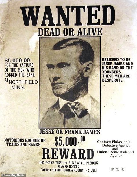 The fascinating wanted posters for America's biggest 19th century criminals | Daily Mail Online Jesse James Outlaw, Old West Outlaws, Wild West Outlaws, Famous Outlaws, Frank James, Bill Burr, France Culture, John Edwards, Wilde Westen