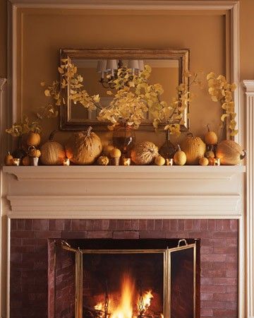 45 Great Thanksgiving Mantel Decorating Ideas | Shelterness Diy Mantle, Mantelpiece Decor, Pumpkins And Gourds, Fall Mantle, Elegant Halloween, Fall Deco, Autumn Decorating, Thanksgiving Table Settings, Fall Mantel