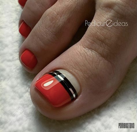 Nail Art Designs Short, Neutral Nails Acrylic, Toenail Art Designs, Short Nails Ideas, Toenail Art, Feet Nail Design, Pedicure Designs Toenails, Pedi Ideas, Gel Toe Nails